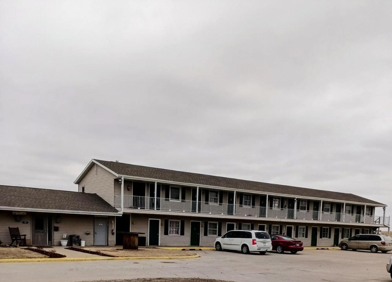 Country Inn Of Shelby Avoca ภายนอก รูปภาพ